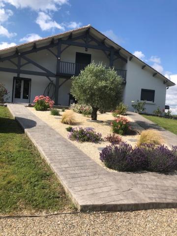 Gite Les Pins Perdus Saint-Ciers-d'Abzac Exteriör bild